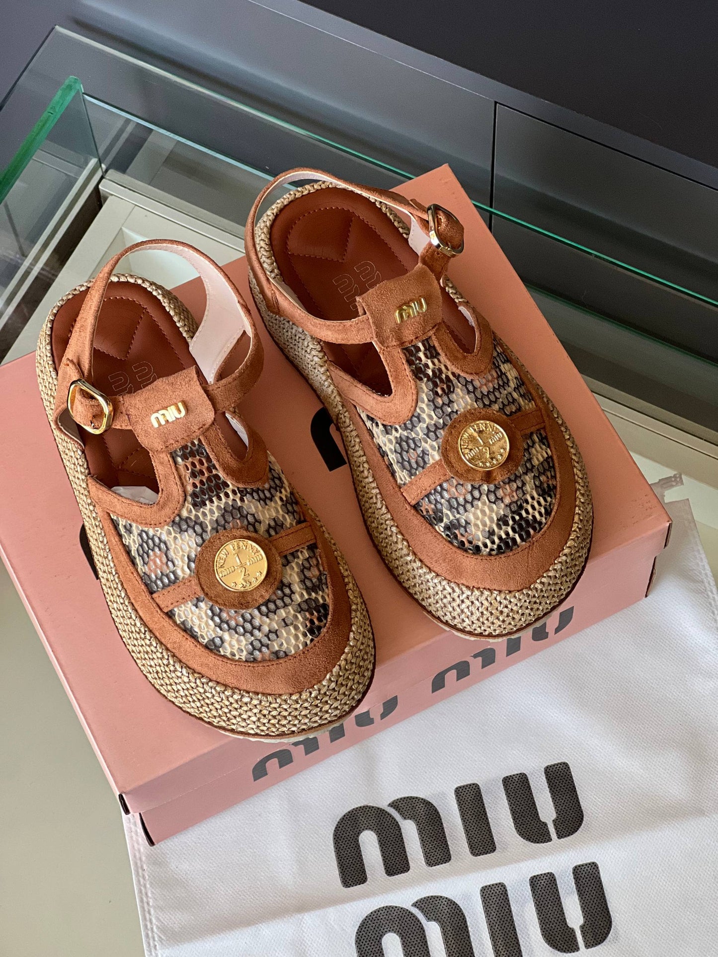 MM - Summer Sandals