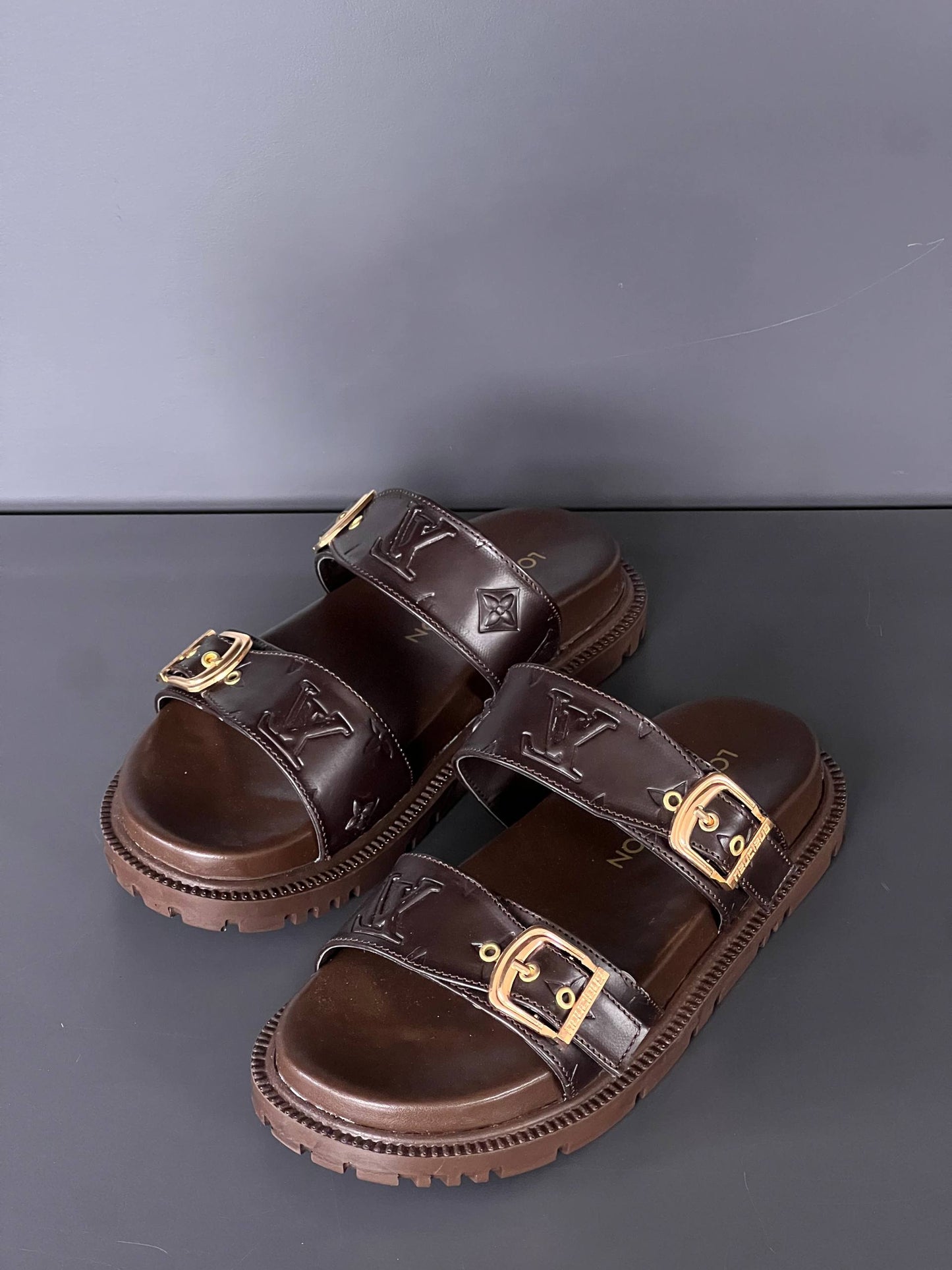 LVS- Sandals