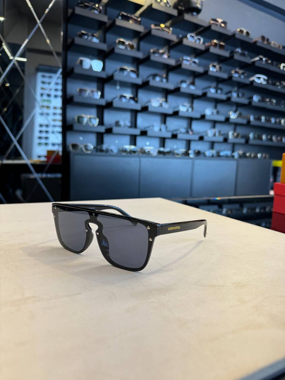 LVS - Sunglasses