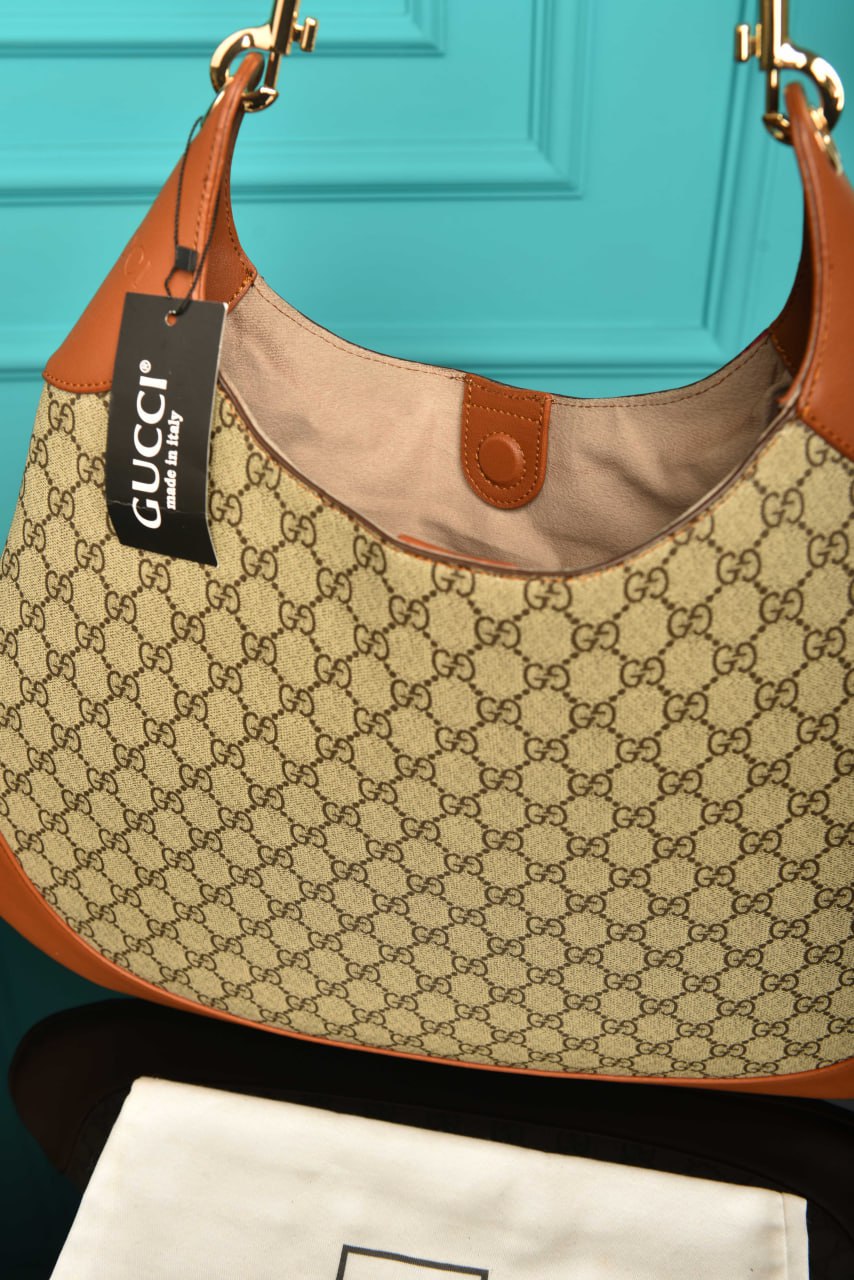 GG - B Large Shoulder Bag