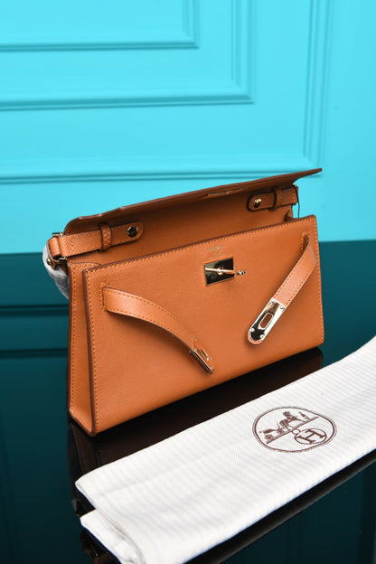 HRMS - Kelly Classique To Go Wallet