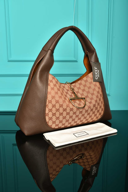 GG - Softbit Maxi Shoulder Bag
