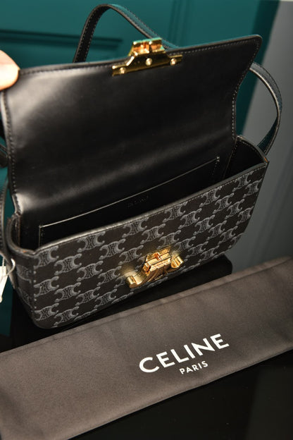 CLN - Triomphe Shoulder Bag In Shiny