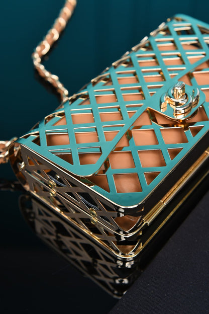 Chnl -Mini Cage Flap with Pouch