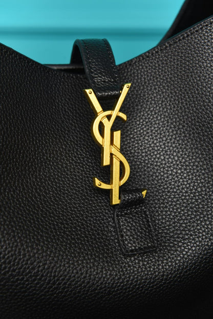 YSI - Le 5 A 7 Bea Bag