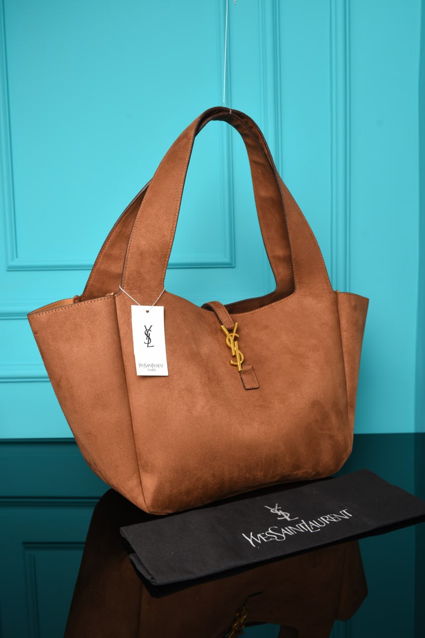 YSI - Le 5 A 7 Bea Bag in Suede