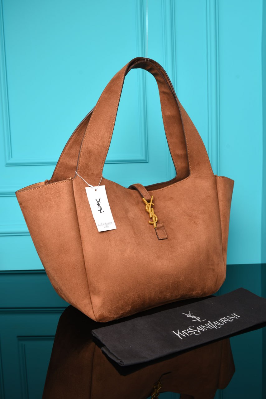 YSI - Le 5 A 7 Bea Bag in Suede