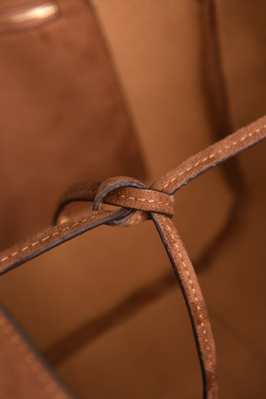 YSI - Le 5 A 7 Bea Bag in Suede