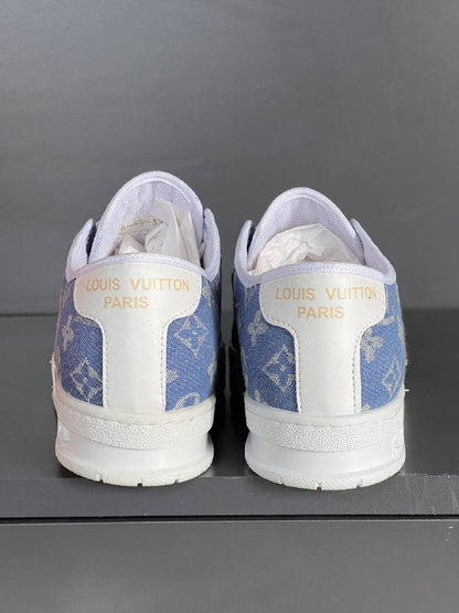 LVS- Shoes