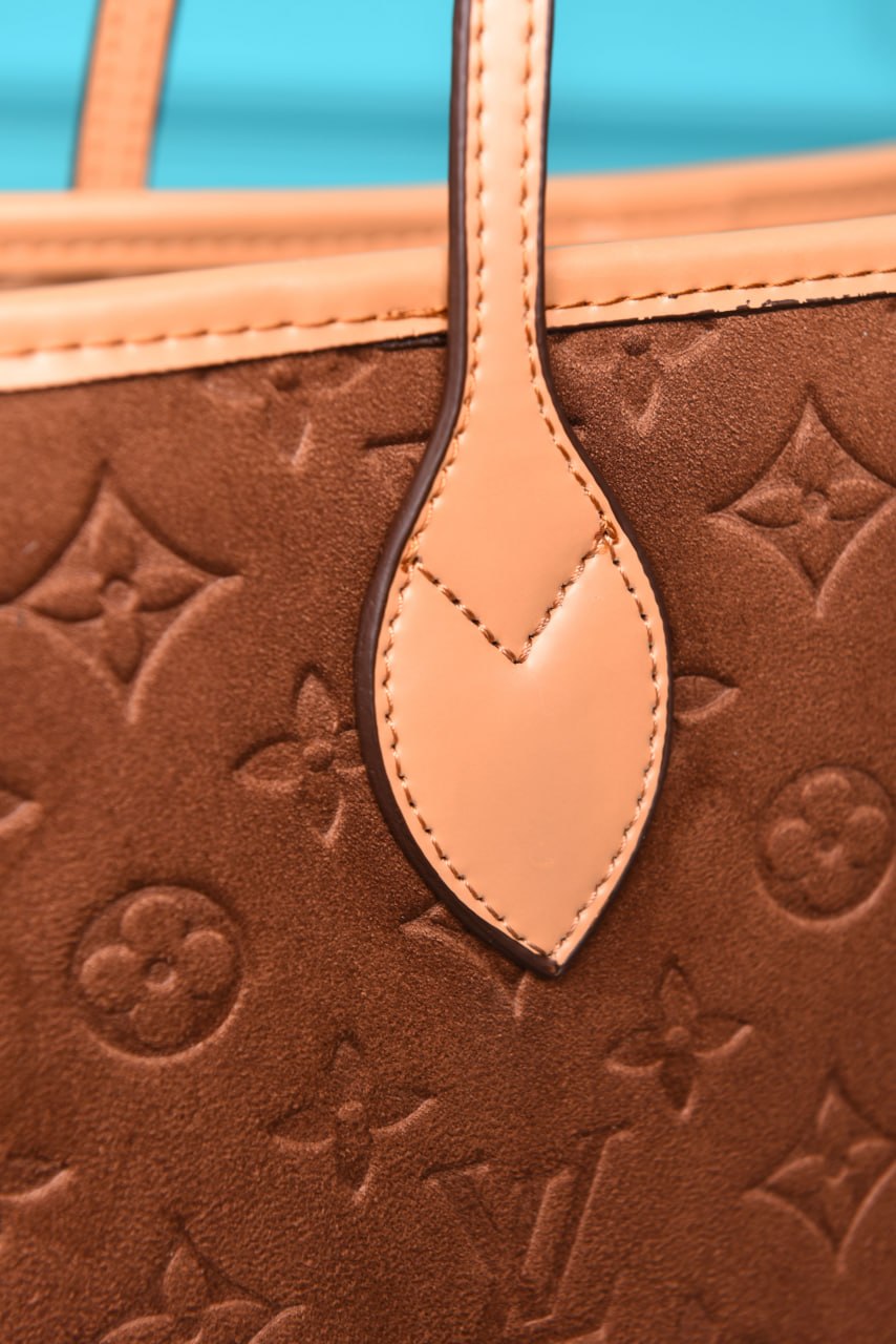 LVS - Neverfull Empreinte MM in Suede