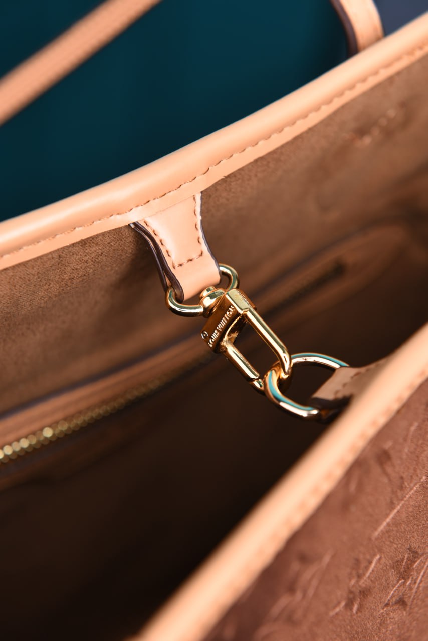 LVS - Neverfull Empreinte MM in Suede