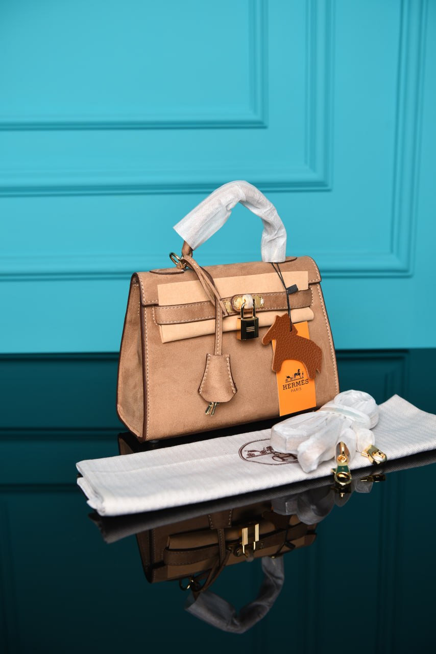 HRMS-  Kelly 22 Bag in Suede