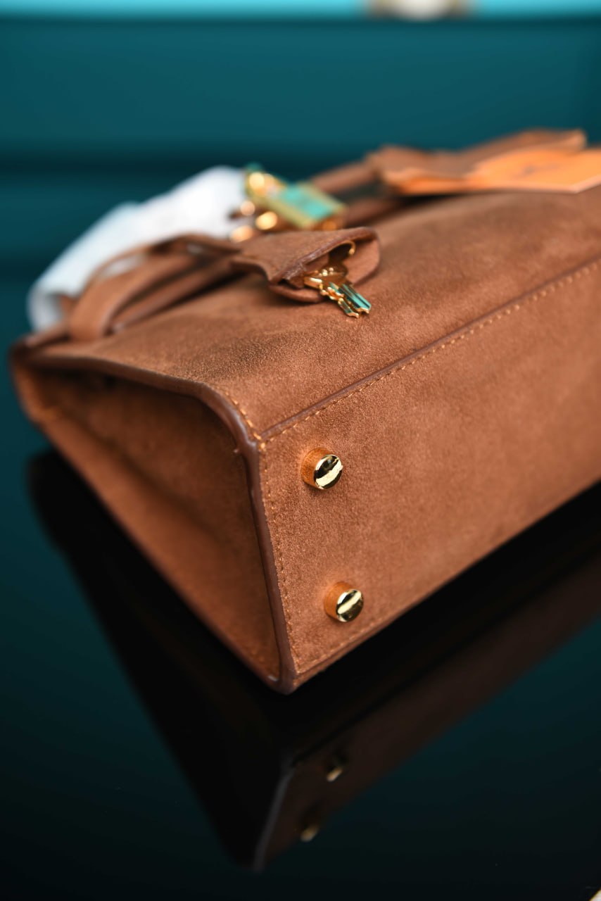 HRMS-  Kelly 22 Bag in Suede