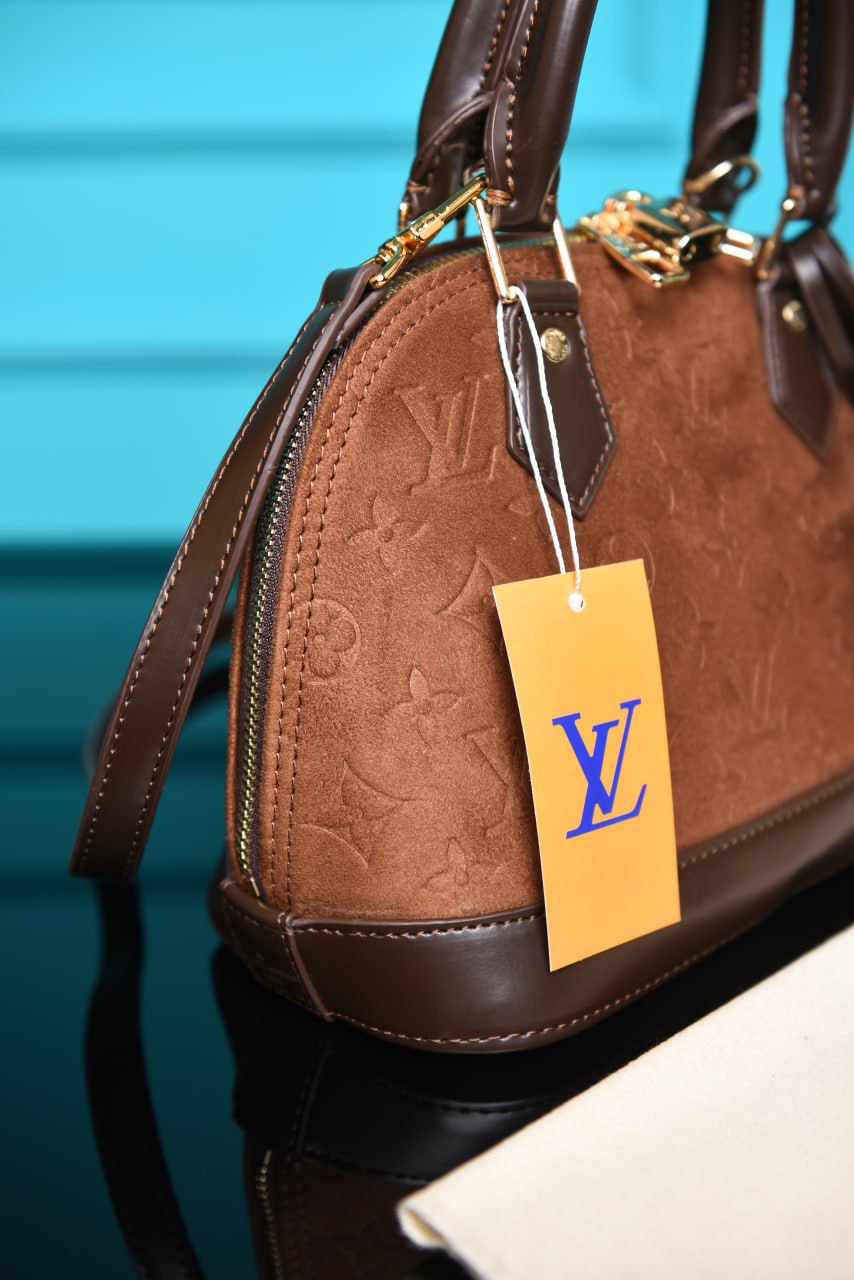 LVS -Alma BB Bag in Suede