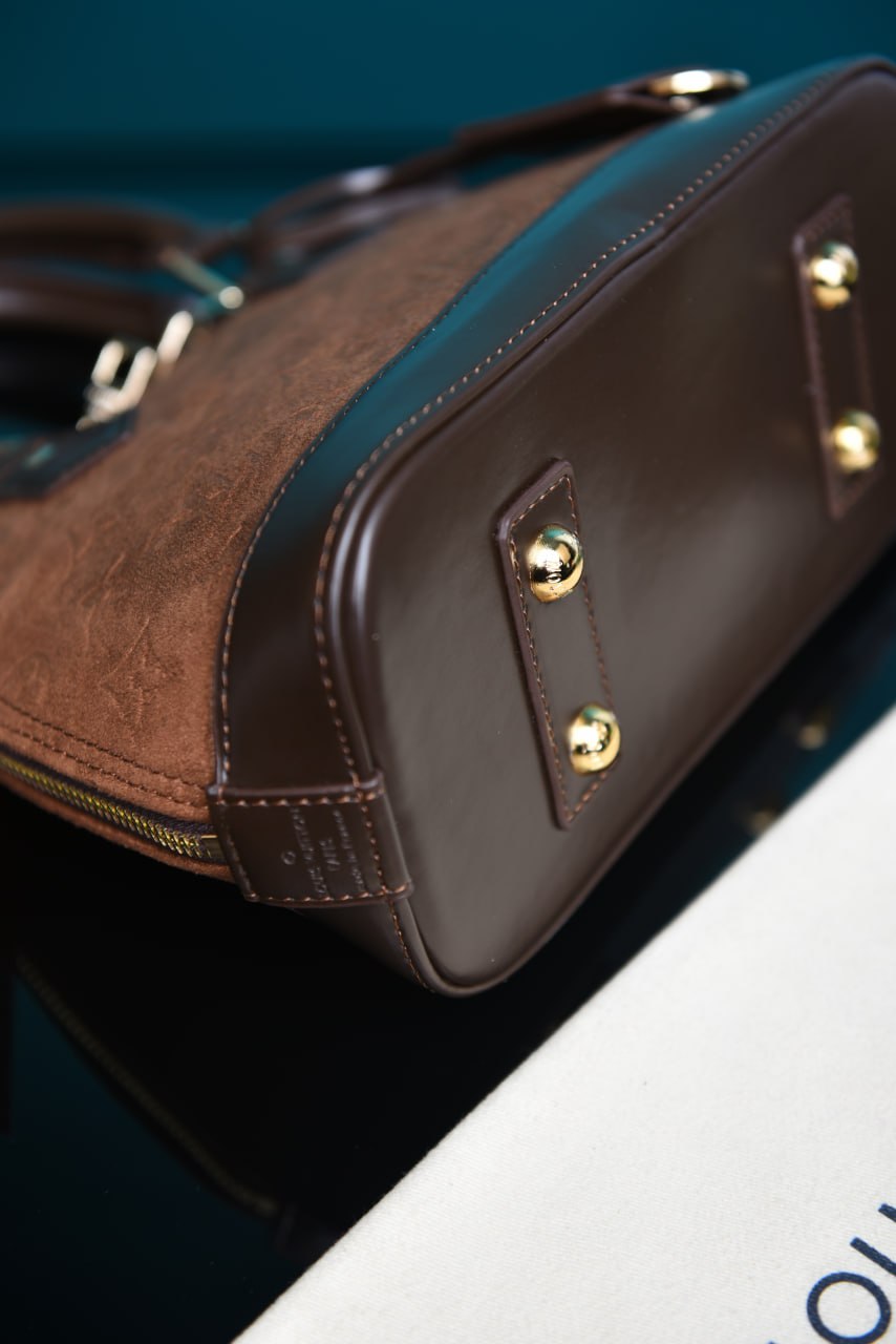 LVS -Alma BB Bag in Suede