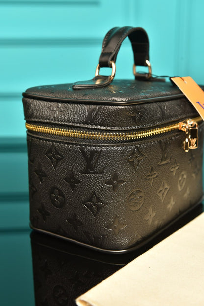 LVS - Nice Mini Toiletry (Black)