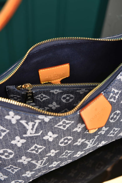 LVS - Sac Sport Bag in Denim