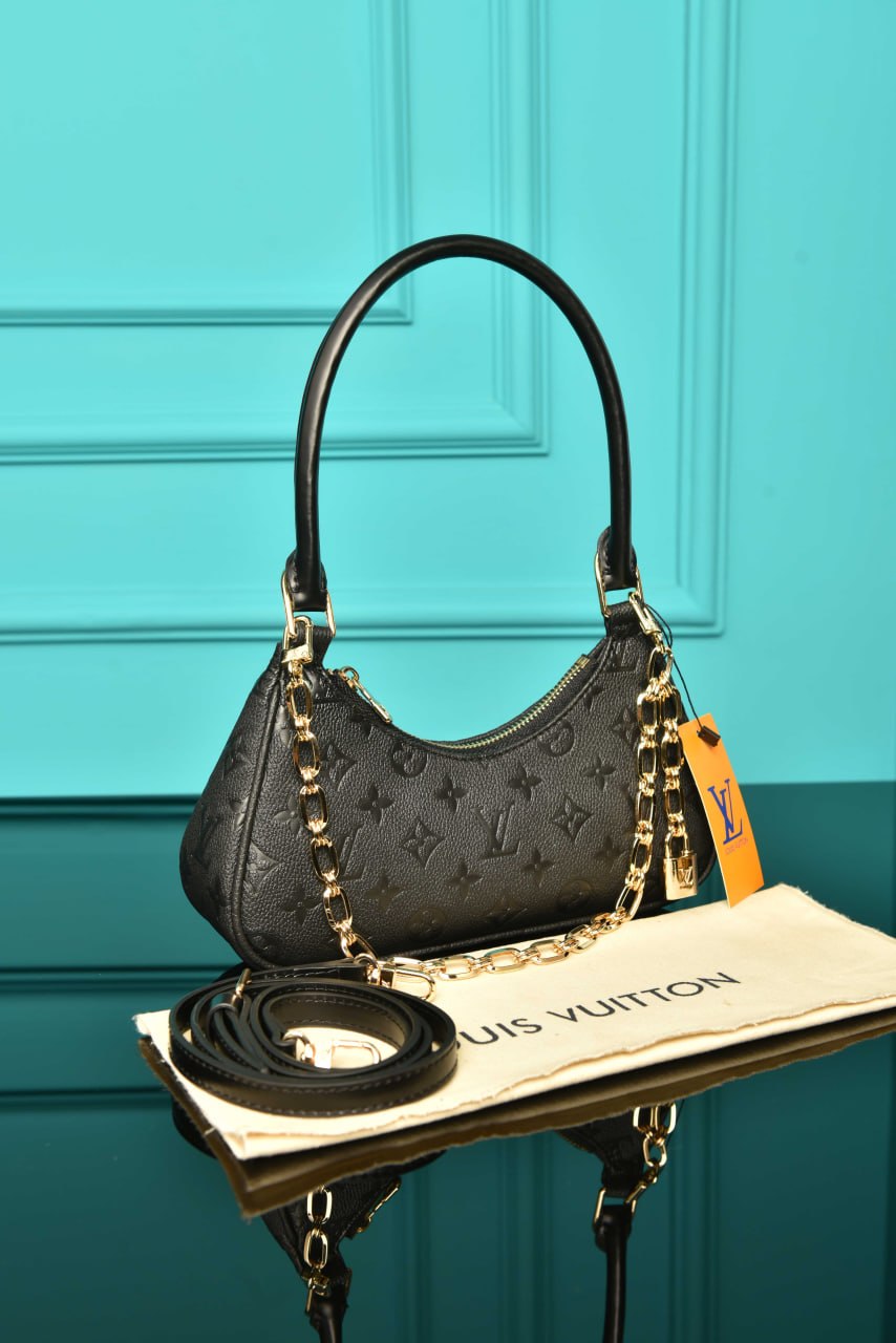 LVS - Catchy PM Bag (Black)