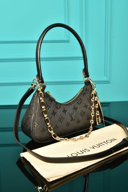 LVS - Catchy PM Bag (Black)
