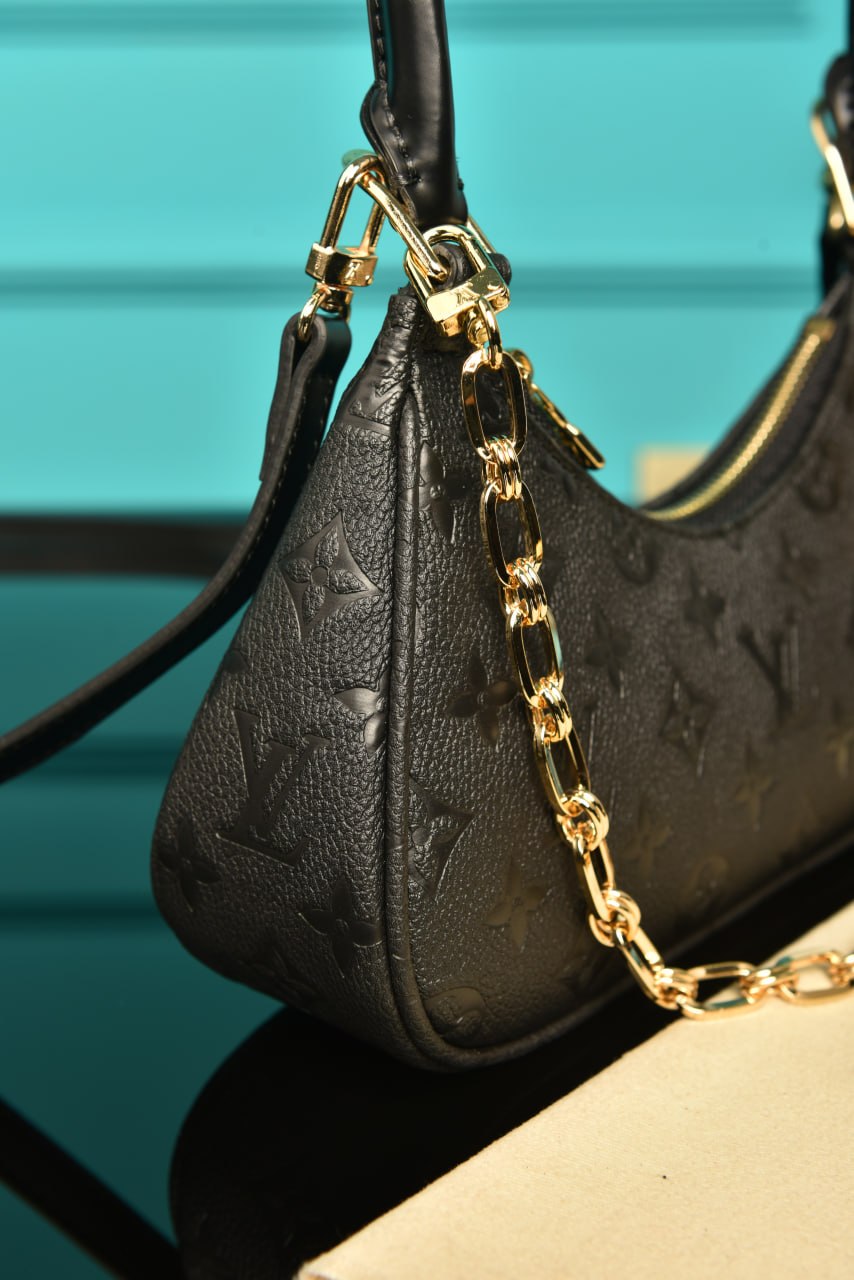 LVS - Catchy PM Bag (Black)