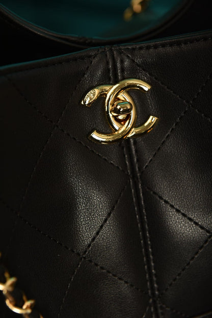 Chnl-Shopping Bag