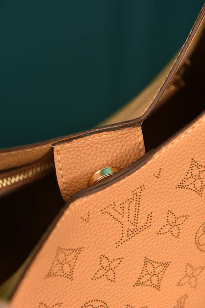 LVS- Carmel Bag