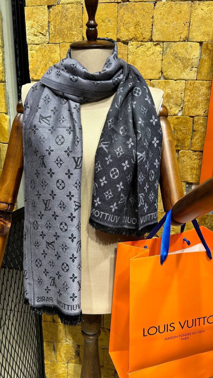 LVS- Shawl