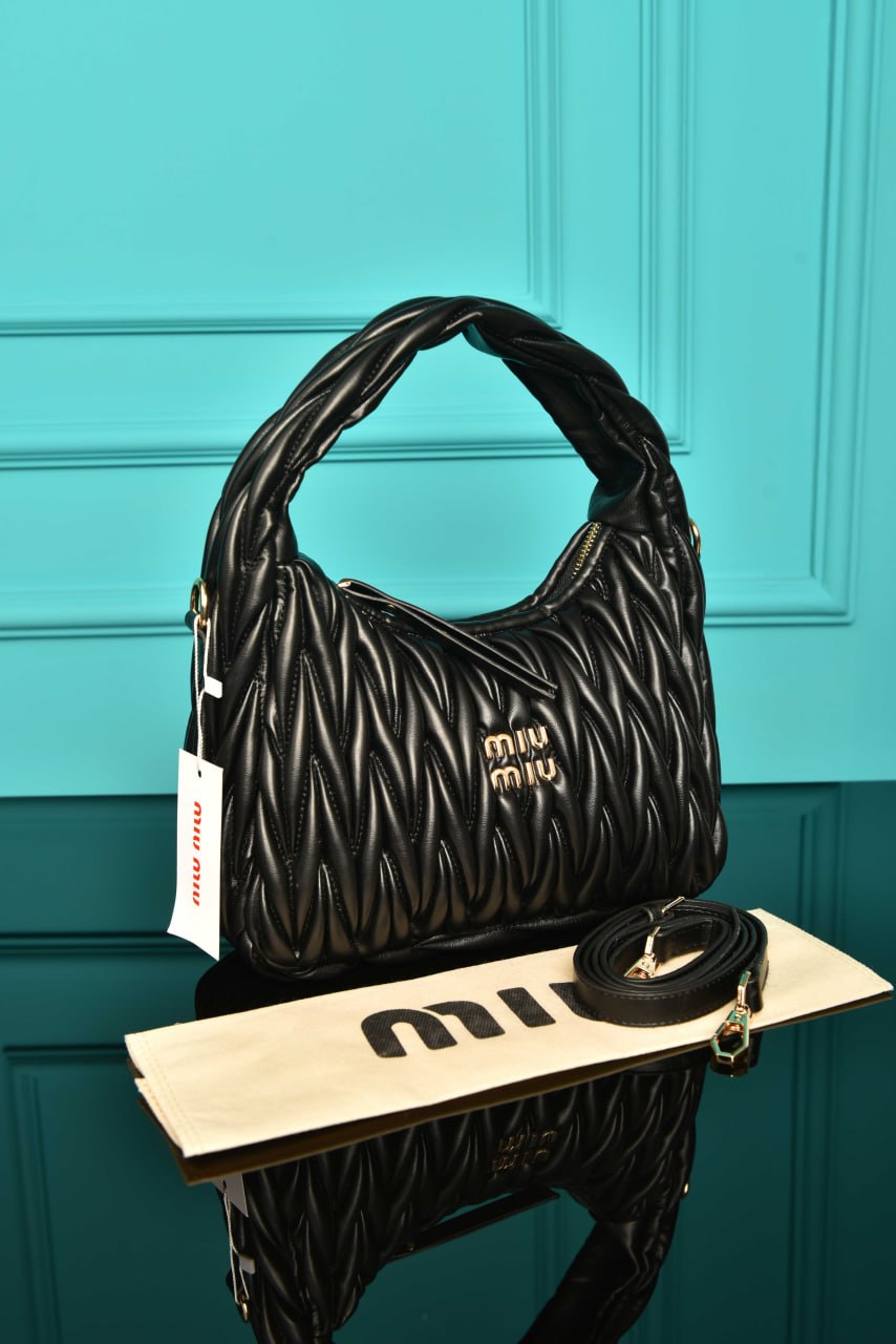 MM - Wander Matelasse Bag