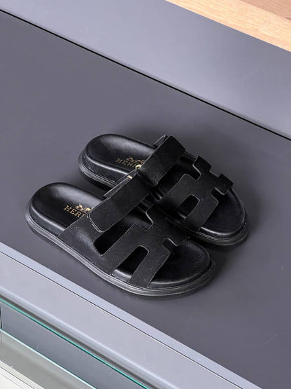 HRMS- Sandals