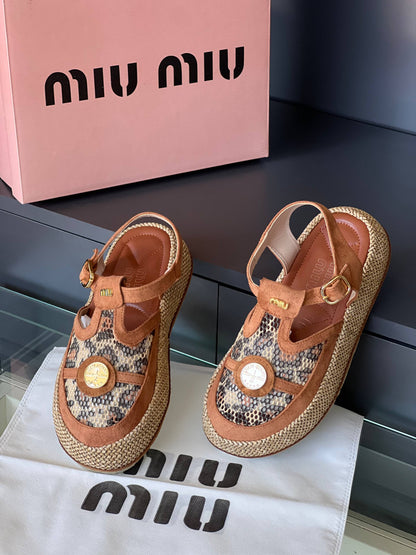 MM - Summer Sandals