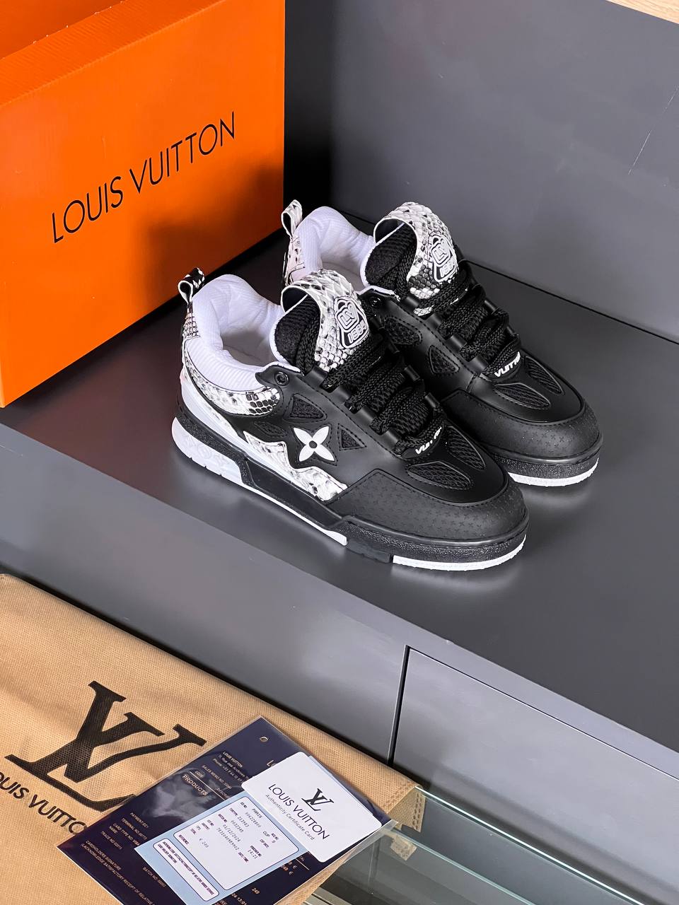 LVS- Shoes
