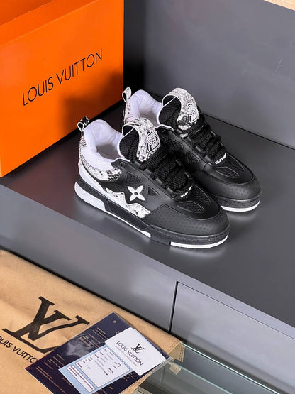 LVS- Shoes