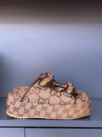 GG -Sandals