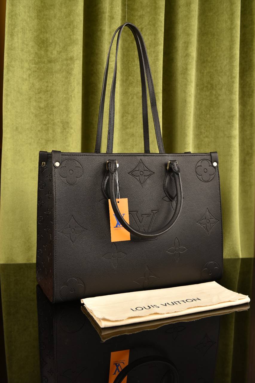 LVS - Onthego GM Bag (Black)