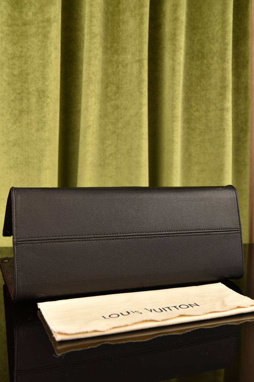 LVS - Onthego GM Bag (Black)