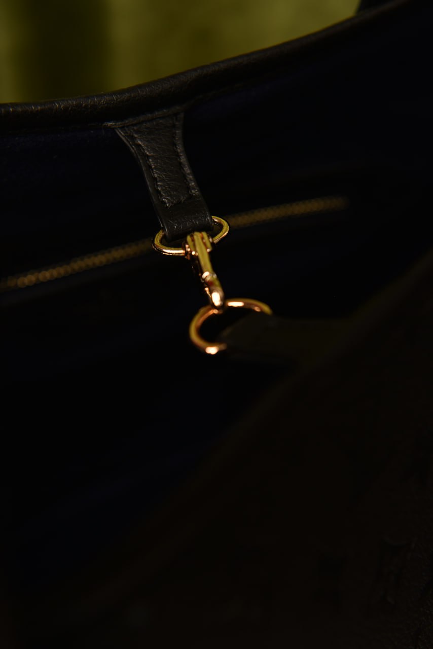 LVS -Neverfull Black Bag