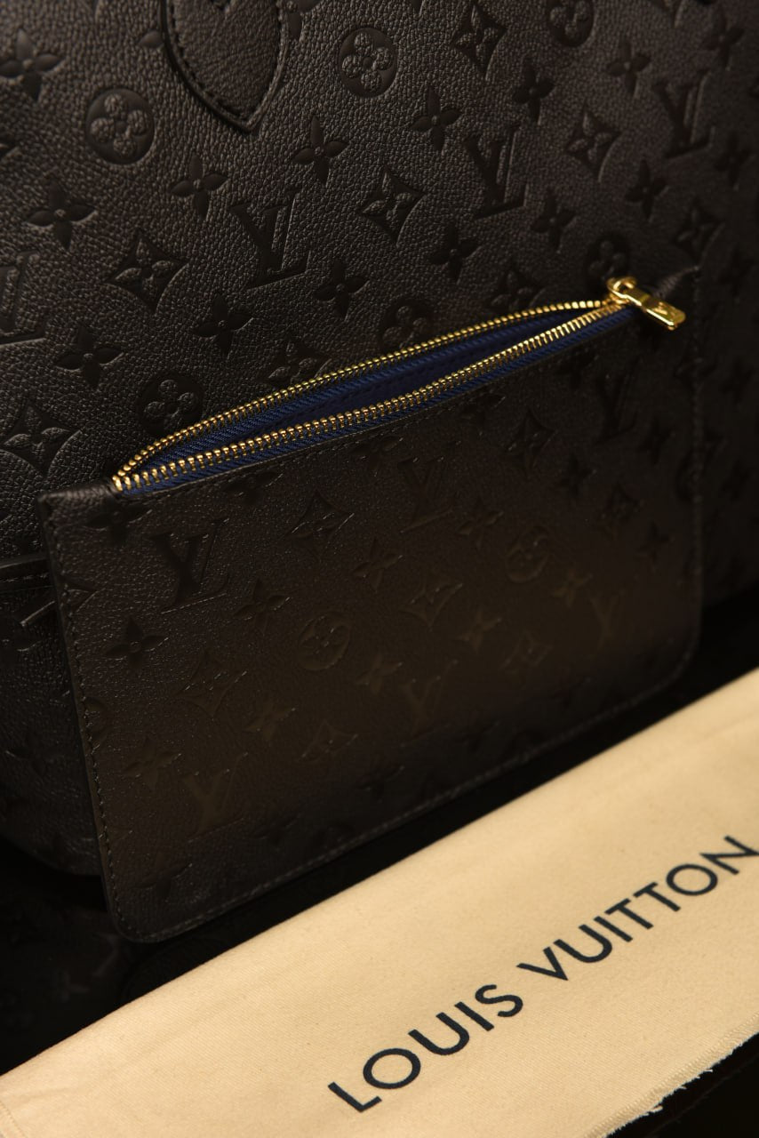 LVS -Neverfull Black Bag