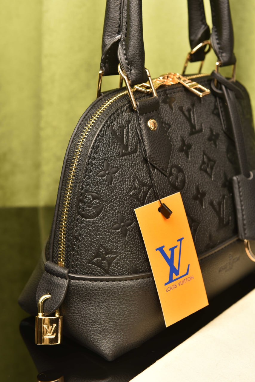 LVS - Alma BB Black