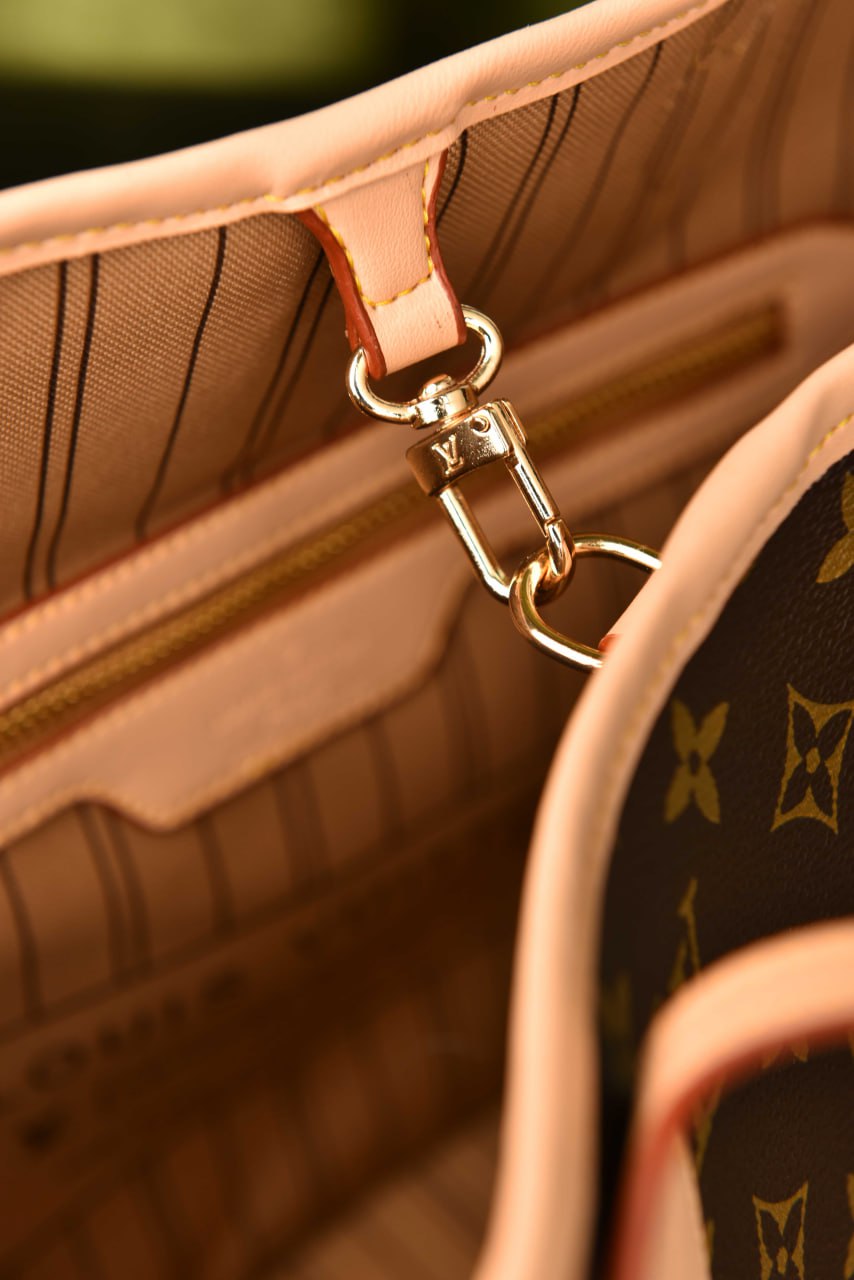 LVS- Neverfull MM