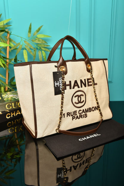 CH - 31 Rue Cambon Maxi Shopping Bag