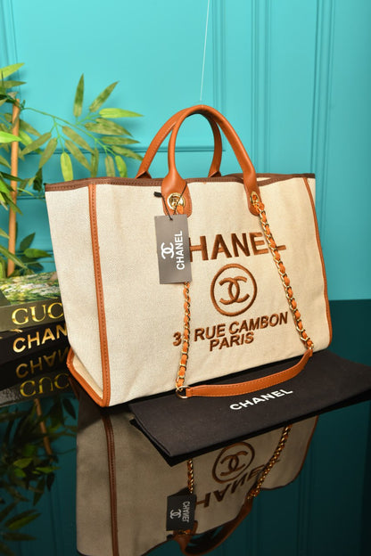 CH - 31 Rue Cambon Maxi Shopping Bag