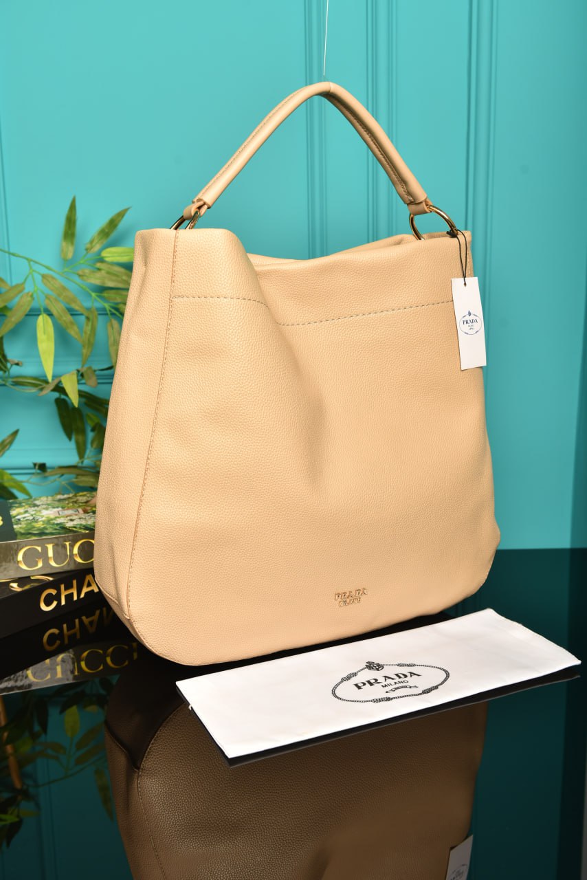 PRD - Large Leather Shoulder Bag