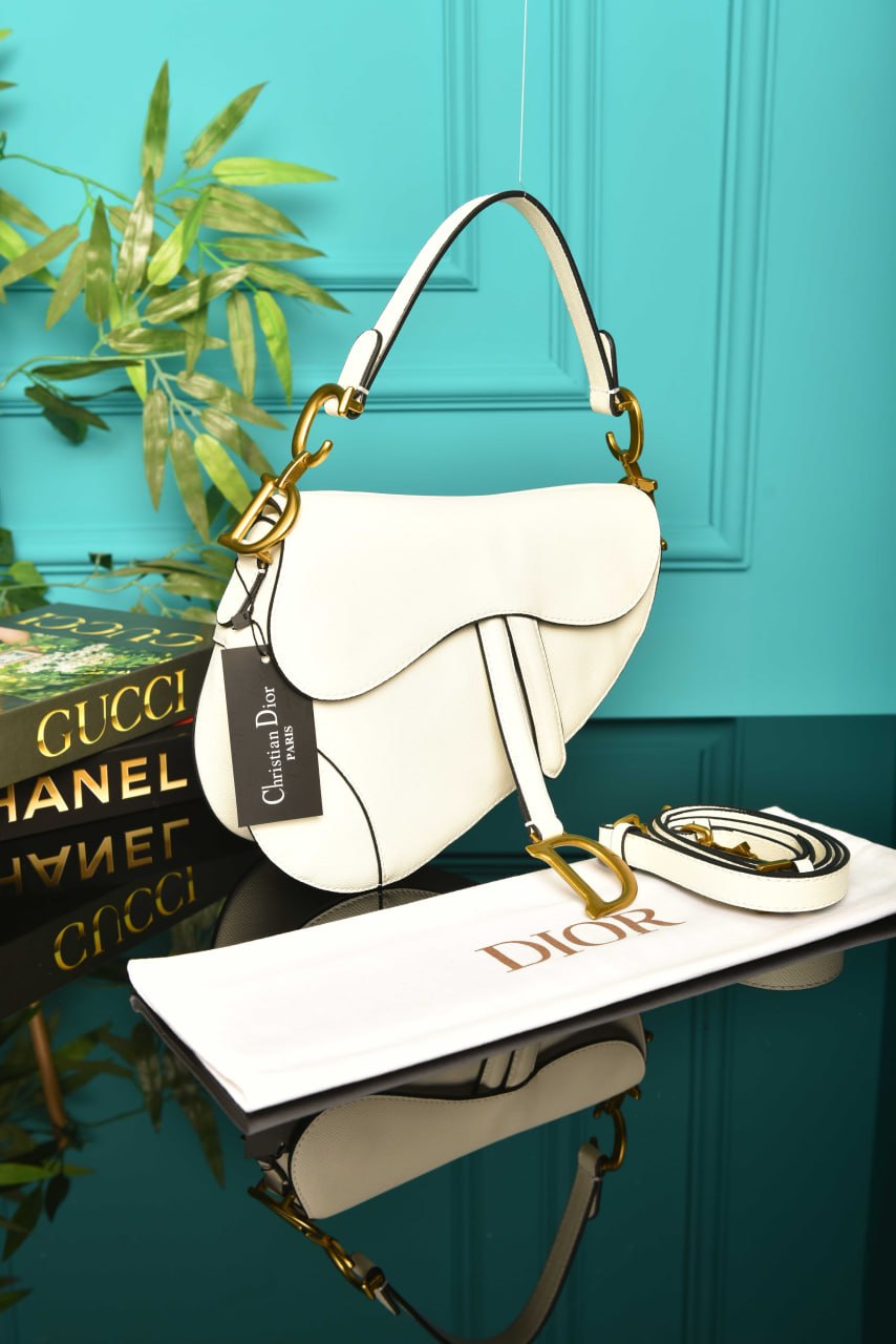CD -Saddle Bag