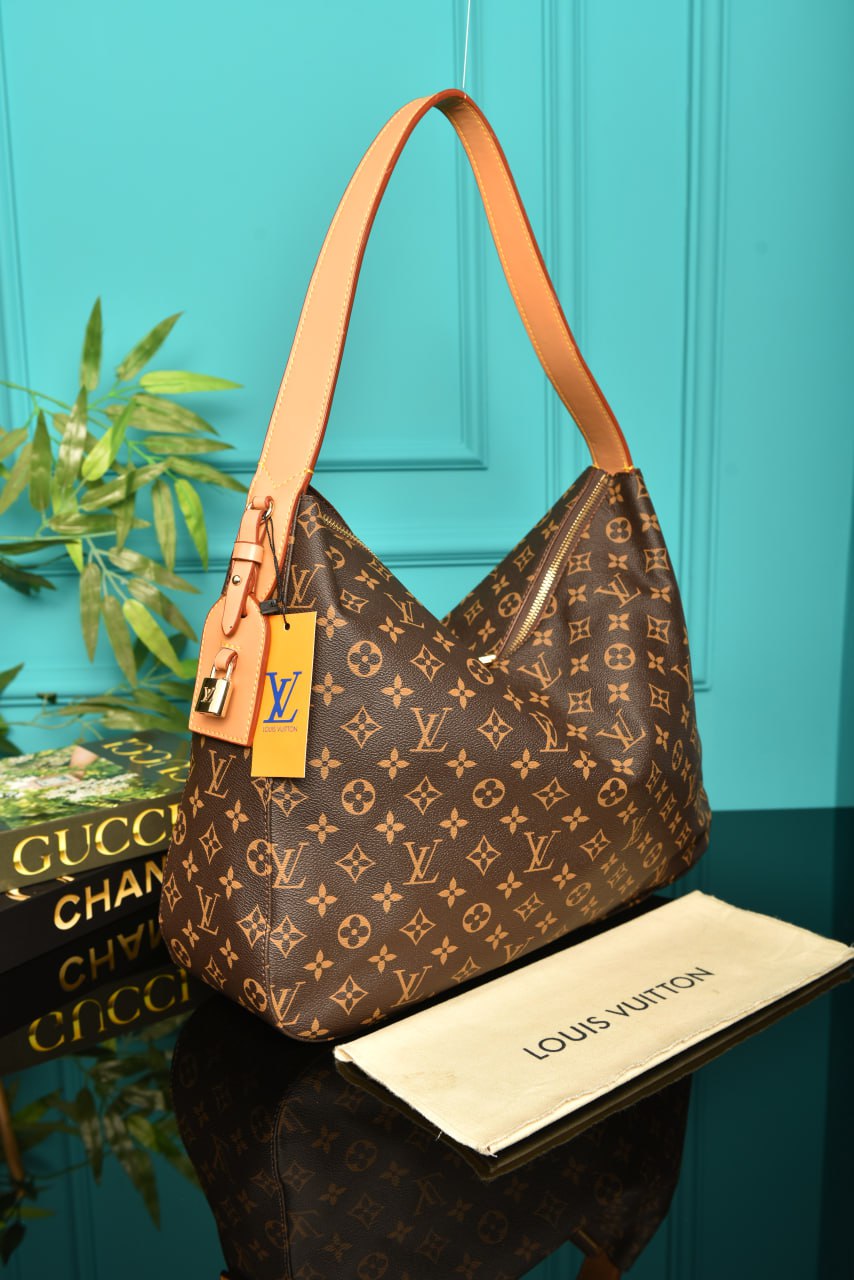 LVS - Slouchy MM Bag