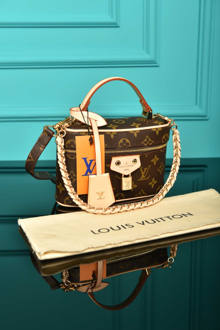 LVS - Vanity Chain Pouch