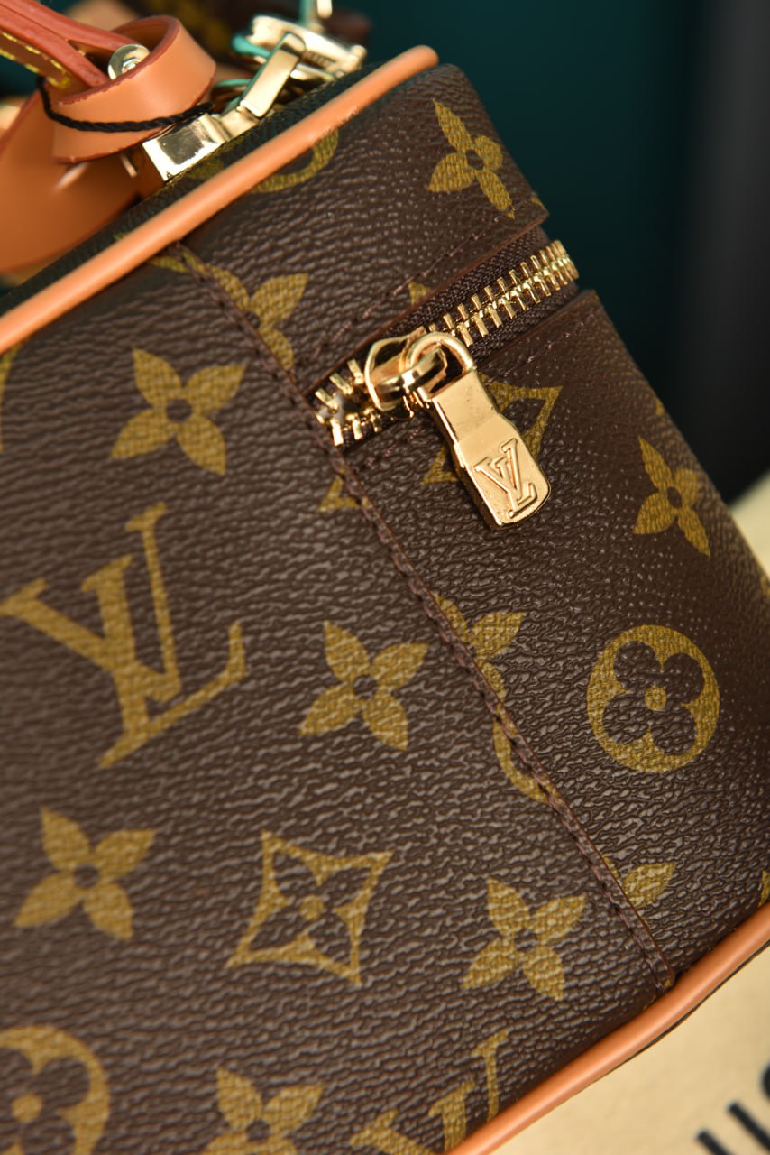 LVS - Vanity Chain Pouch