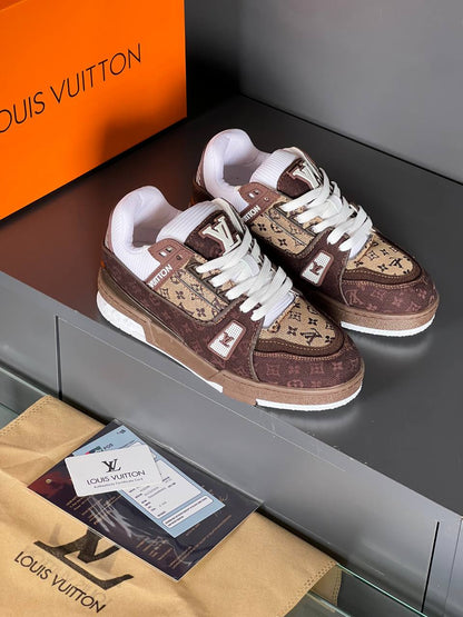 Lvs- Shoes