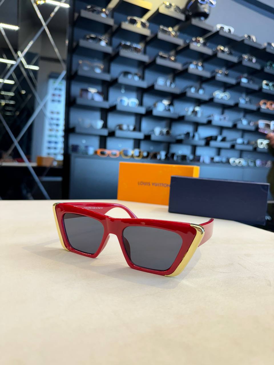 LVS - Sunglasses