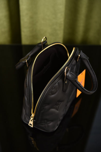 LVS - Alma BB Black