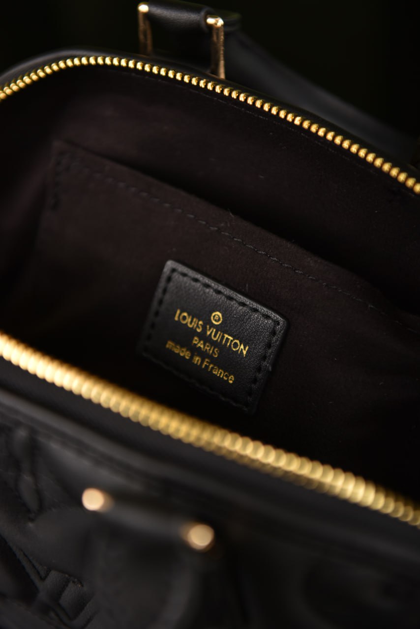 LVS - Alma BB Black
